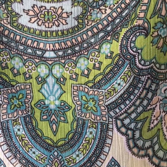 Blouse - Picture 2 of 3